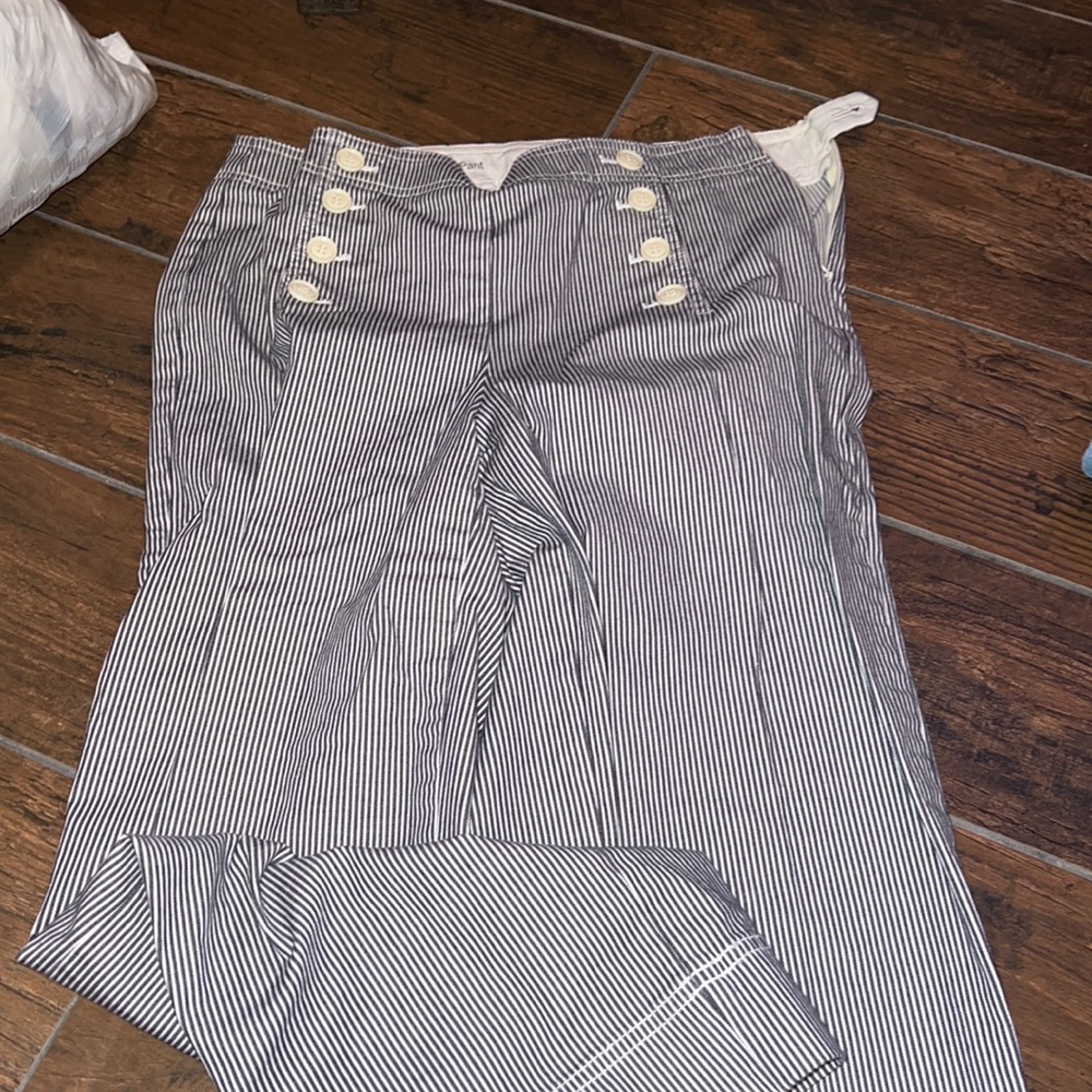 BRAND NEW STRIPPED PANTS